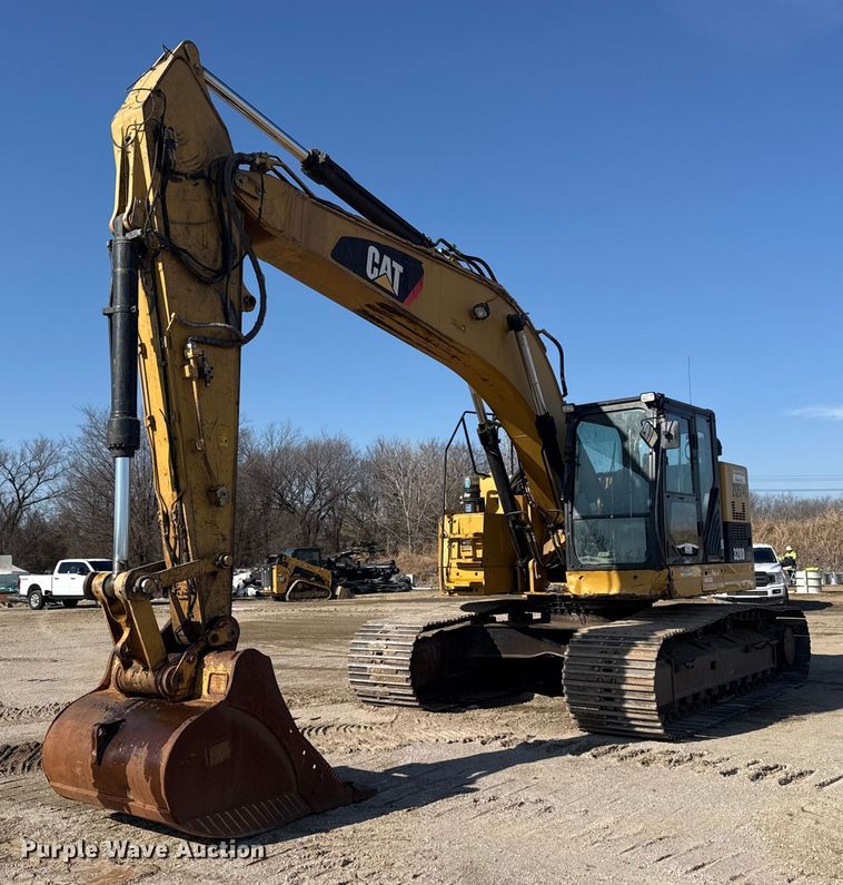 2014 Caterpillar 328D LCR excavator - DQ4233