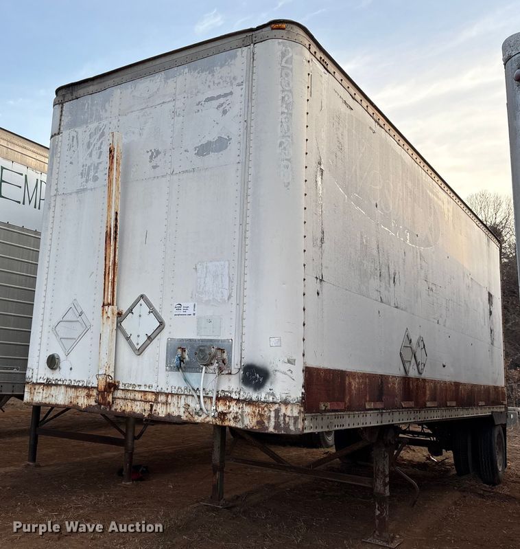 1982 Wabash dry van trailer - DT4994