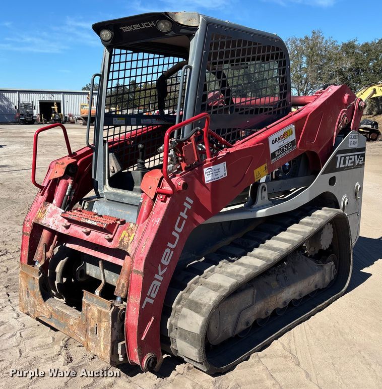 2019 Takeuchi TL12V2 tracked skid steer loader - DU0378
