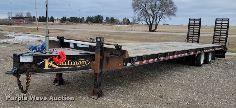 2018 Kaufman  equipment trailer - EA2836