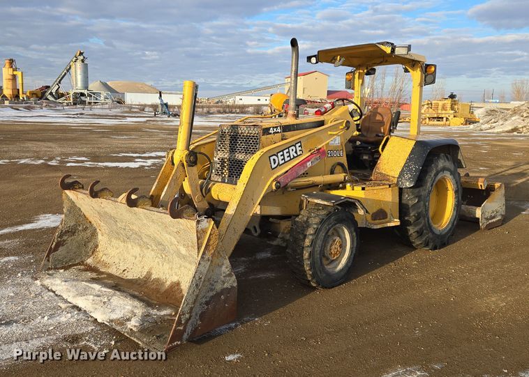 2000 John Deere 210LE landscape tractor - EB1317