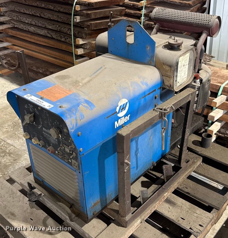 Miller AEAD-200LE welder/generator - ER0429