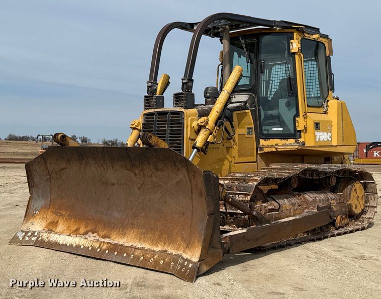 2004 John Deere 750C LT dozer - ES5798