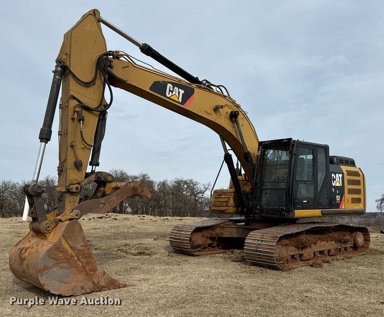 2015 Caterpillar 326FL excavator - ES5799