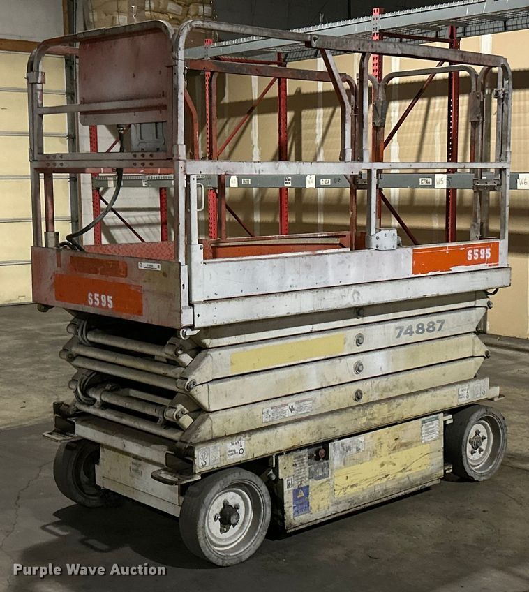 JLG 2646E2 scissor lift - ET6928