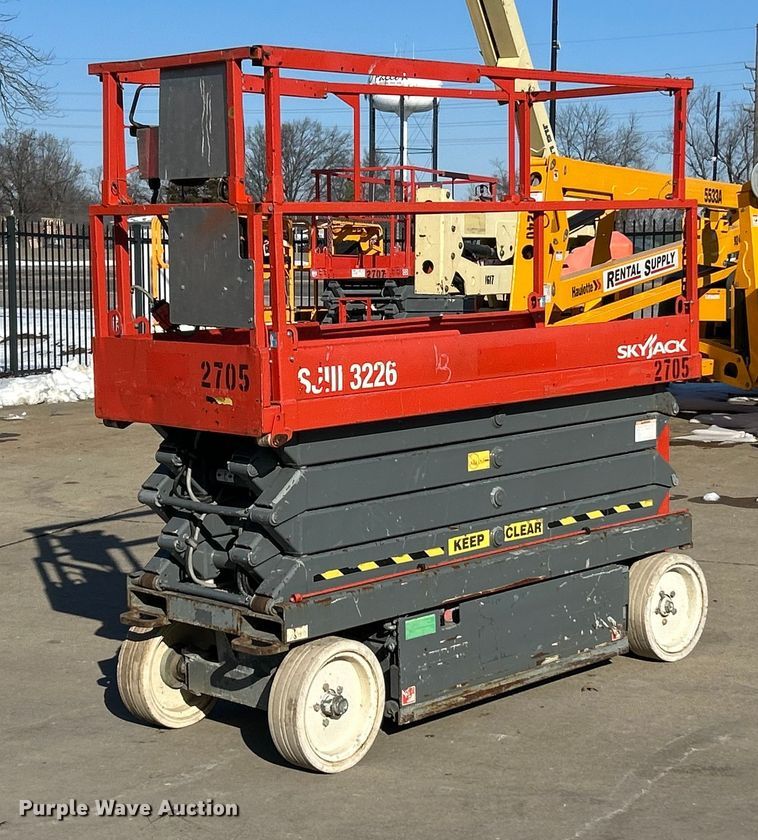 2008 Skyjack SJIII 3226 scissor lift - ET6948