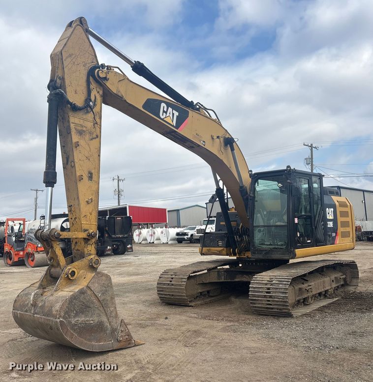 2014 Caterpillar 320EL excavator - EV2676