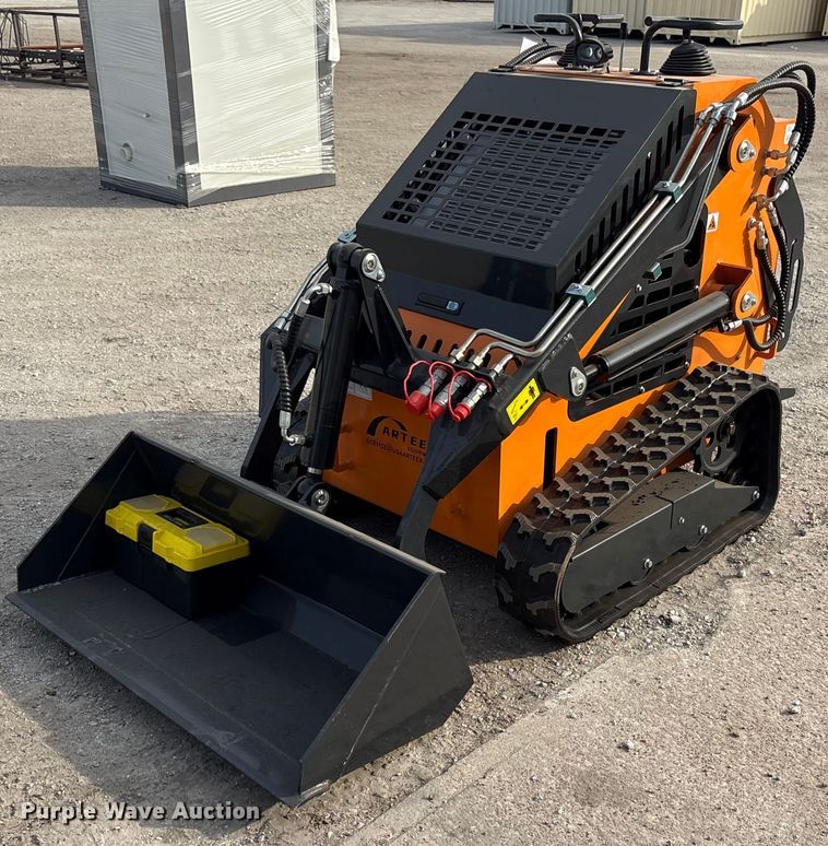 2025 Arteer QB-480 compact utility loader - EV2719