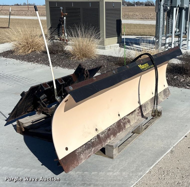 Meyer Snow Detector skid steer snow plow - FO3530