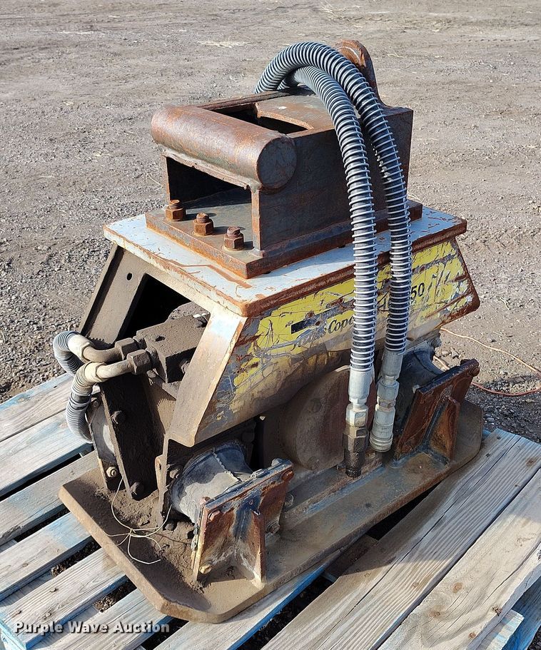 2016 B&D Fabricators Atlas plate compactor - IH9432