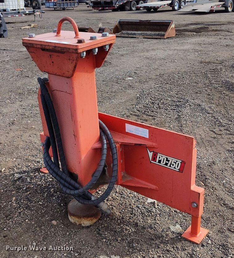 Eterra BPD-750 skid steer post driver - IH9433