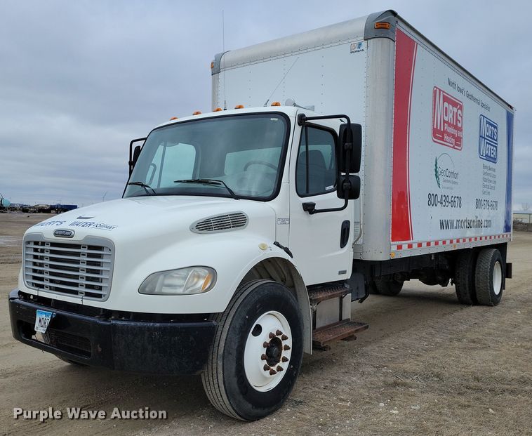 2006 Freightliner  Business Class M2 box truck - NK9783