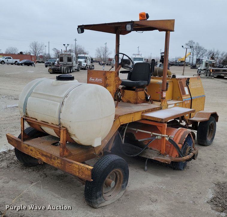 Broce RJ300 broom - NO9986