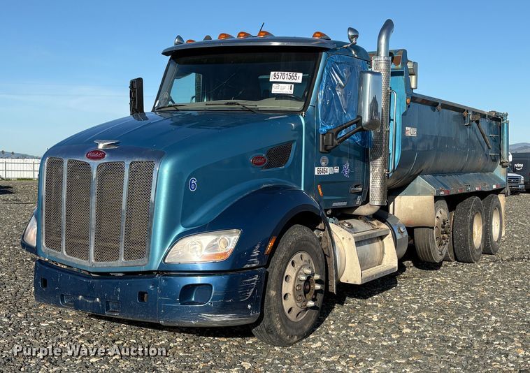2018 Peterbilt 579  dump truck - YA1727