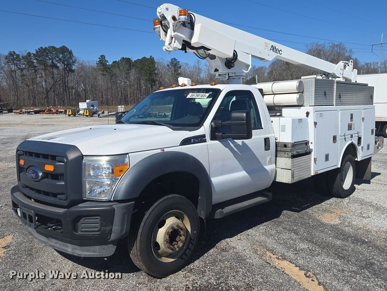 2015 Ford F450 Super Duty bucket truck - YA2474