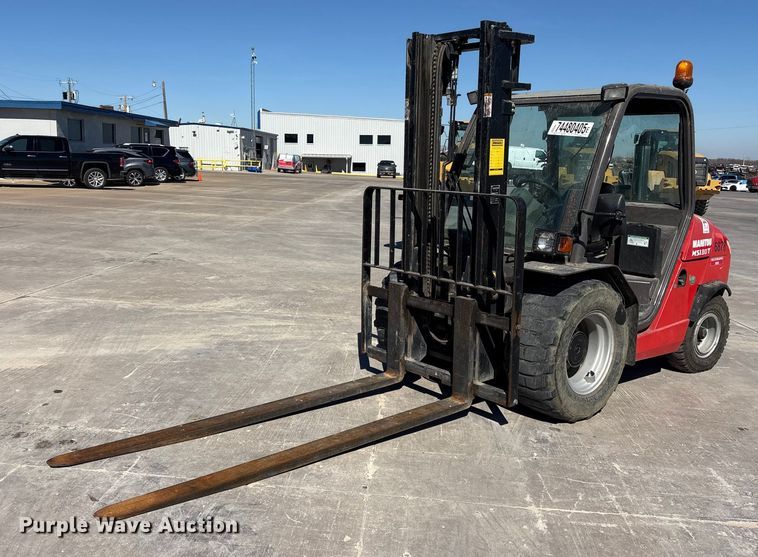 2016 Manitou MSI 30T forklift - YA2513