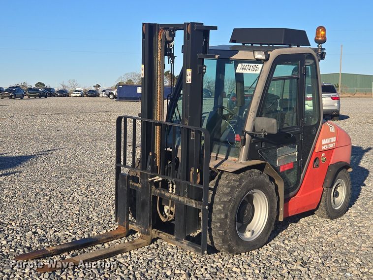 2018 Manitou MSI 30T forklift - YA2515