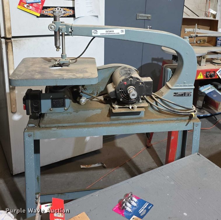 (2) scroll saws - DZ3833