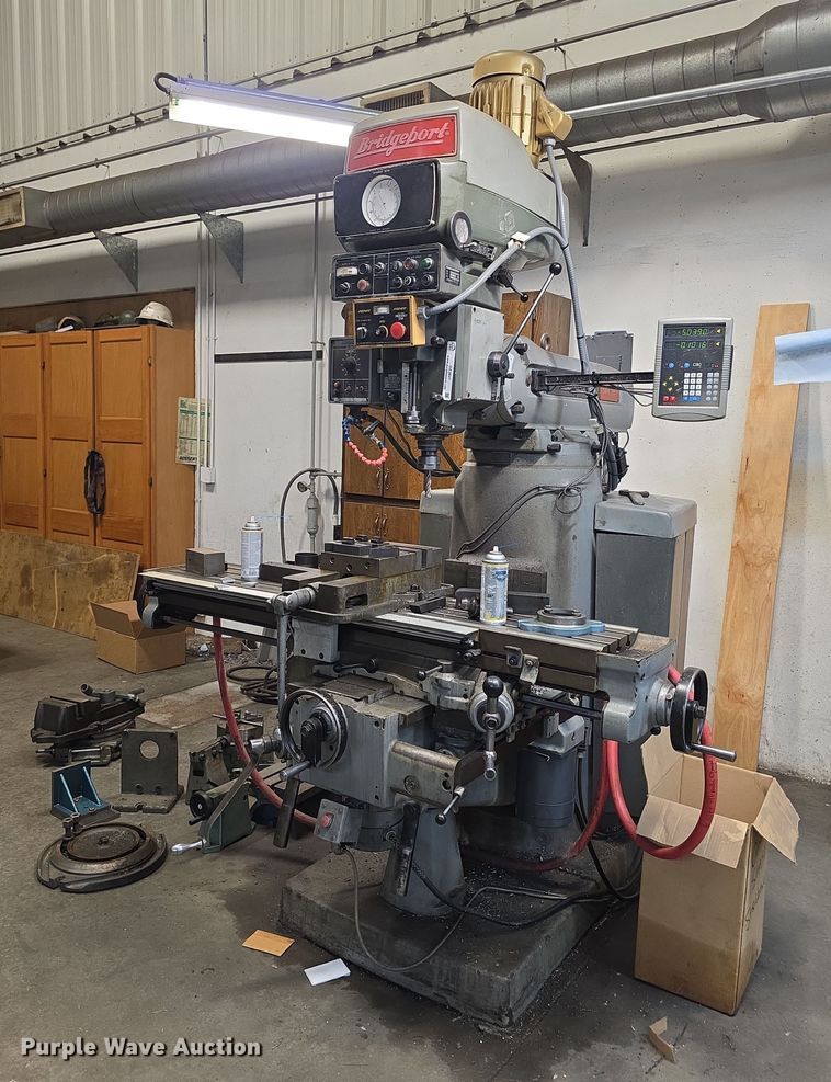 Bridgeport Textron  Series II  drill press - DZ3837