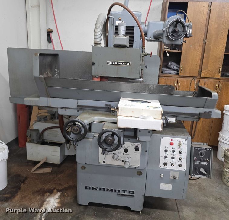 Okamoto Accugar 124N  surface grinder - DZ3845