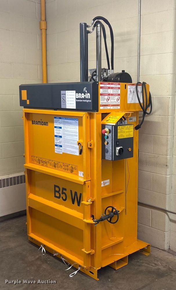 2022 Bramidan B5W carboard baler - EI5700