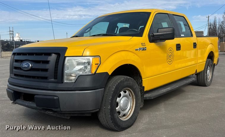 2010 Ford F150 Crew Cab pickup truck - ET1546