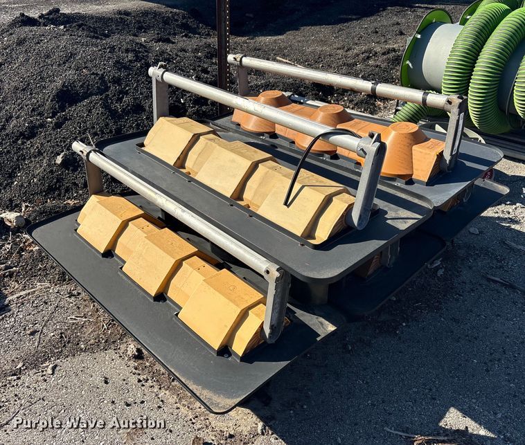 (5) traffic lights - EU4044