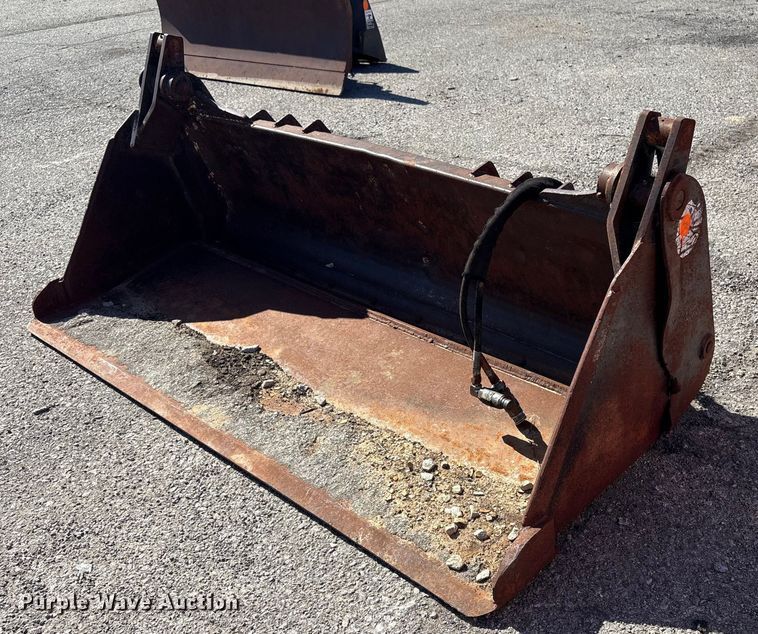 Skid steer four-in-one bucket - EU4053