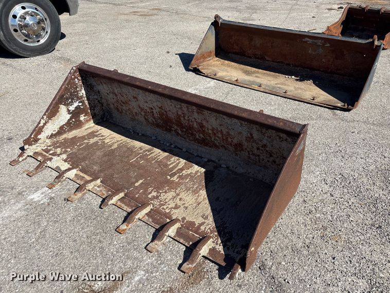 (2) skid steer buckets - EU4055