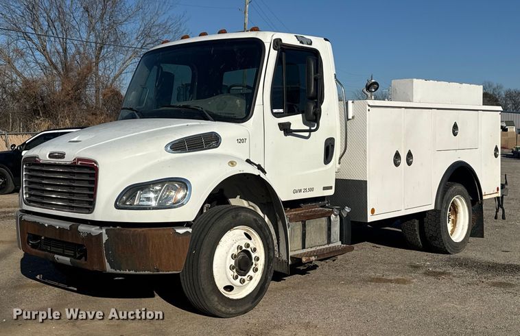 2012 Freightliner Business Class M2 utility / service truck - EU4076