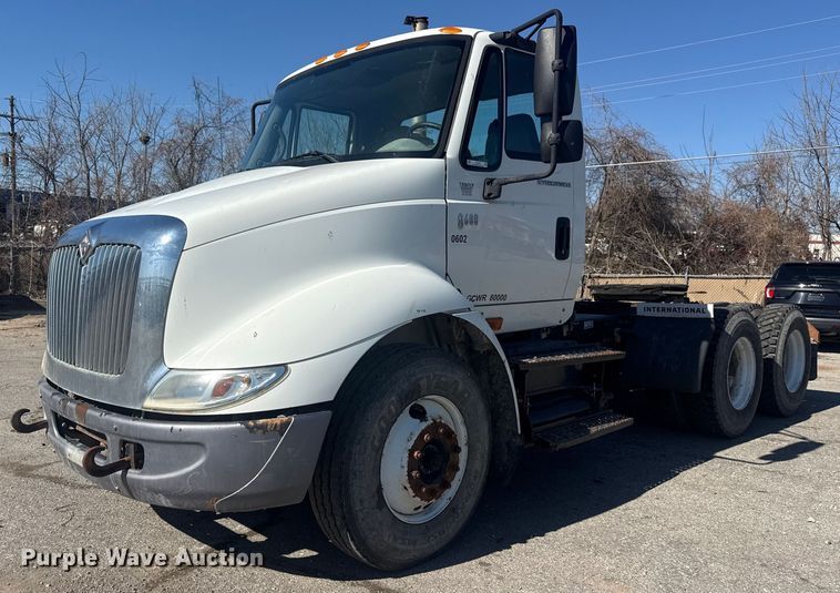 2007 International 8600 semi truck - EU4077