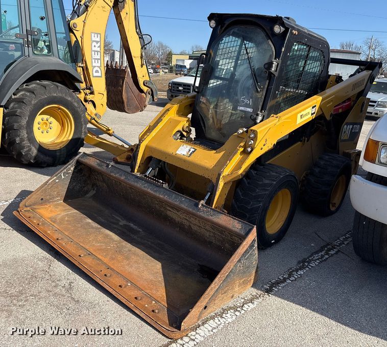 2016 Caterpillar 272D skid steer loader - FB8609