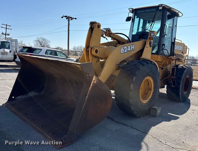 2002 John Deere 624H wheel loader - FB8625