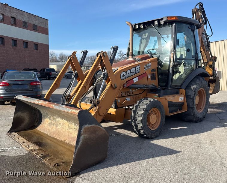 2013 Case 580 Super N backhoe - FB8626