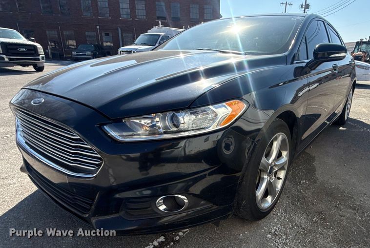 2014 Ford Fusion  - FB8632