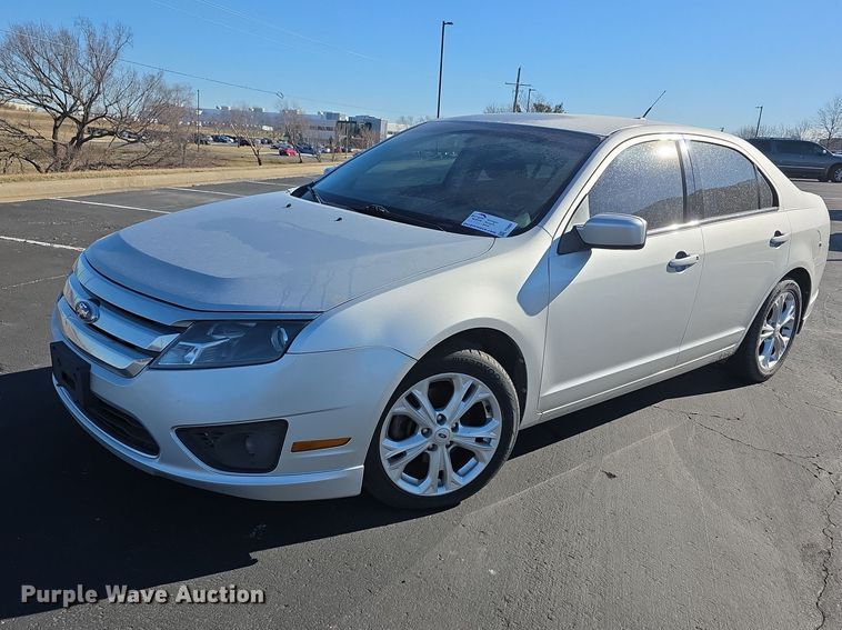 2012 Ford Fusion SE  - FI0889