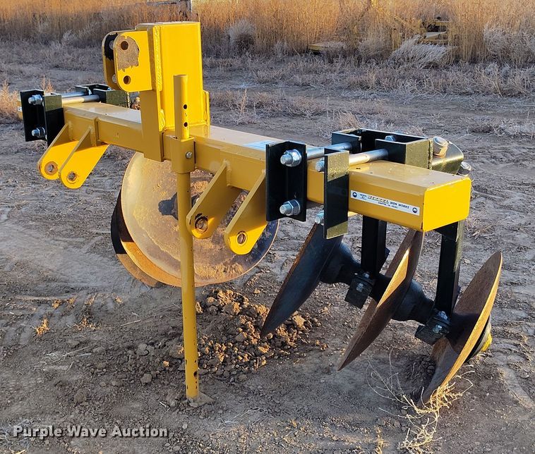 2020 Nikkel Iron Works 47-847033 border disk - DT0936