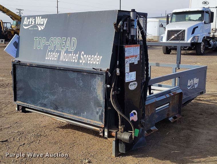 Arts Way 650600 Top-Spread wheel loader bale processor - DT0943