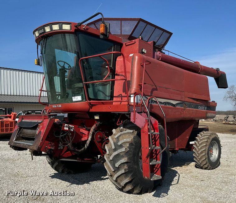 1996 Case IH 2166 combine - DV0776