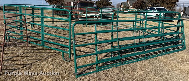 (6) livestock panels - DZ5002