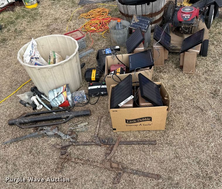 Fencing supplies - DZ5009