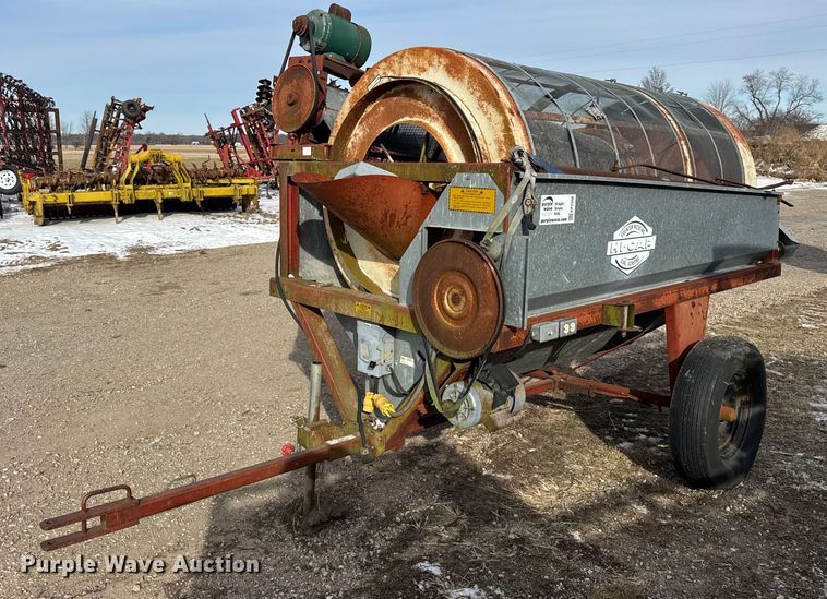 DMC 44 Hi Cap grain cleaner - EF2356