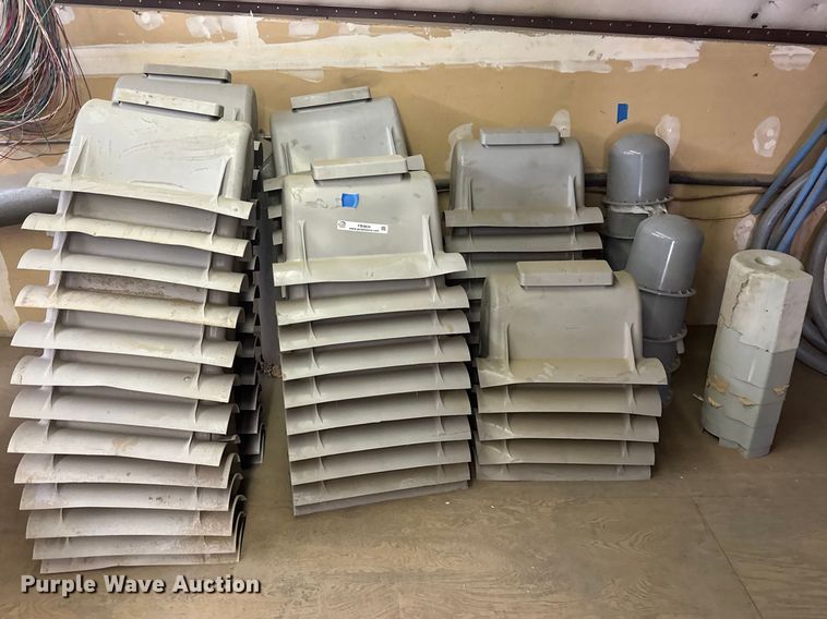 Pivot motor covers - FB0834