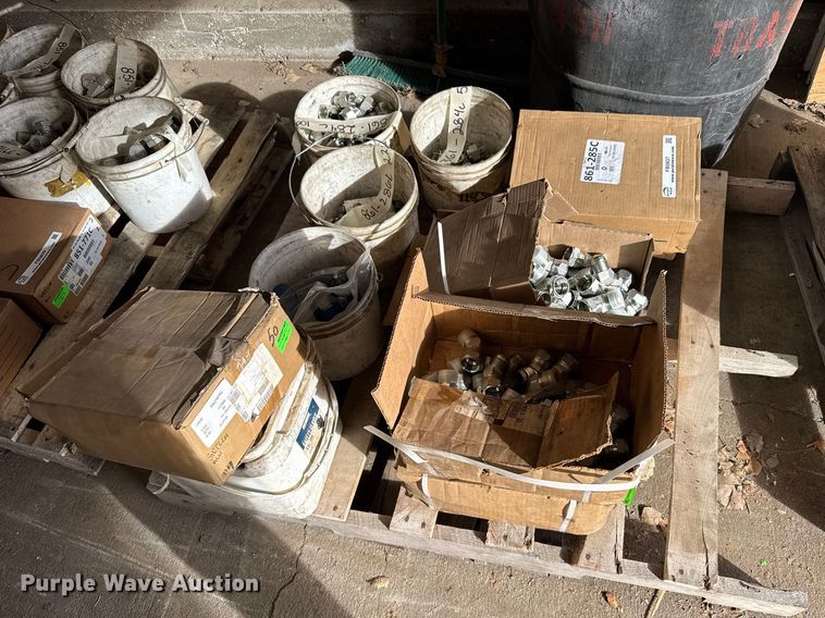 Hydraulic fittings - FB0837