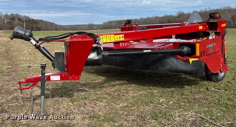 2020 Case IH DC103 swather / windrower - FB3033