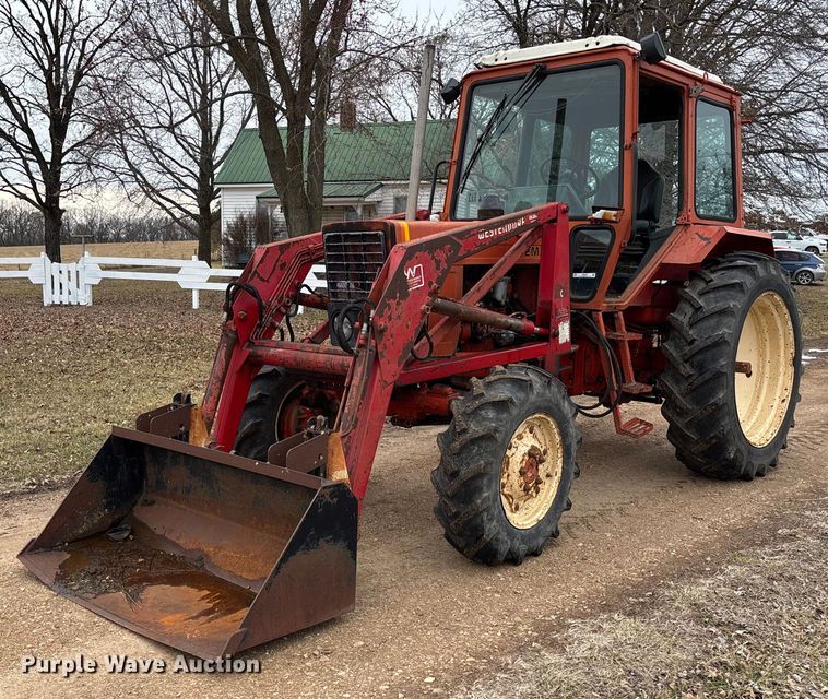 Belarus 562M tractor - FB3043