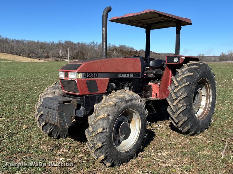 1996 Case IH 4230 MFWD tractor - FB3099