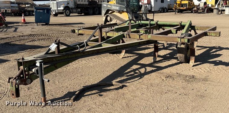 John Deere 1600 chisel - FG2670