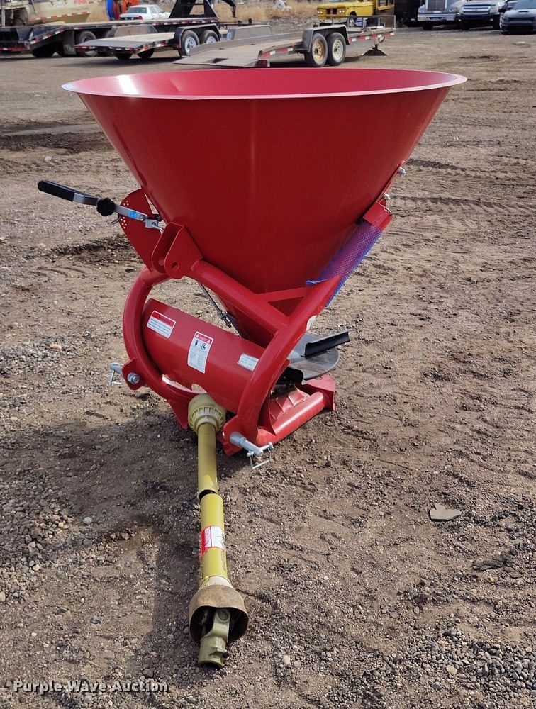 2024 Behlen County FS spreader - IH9435