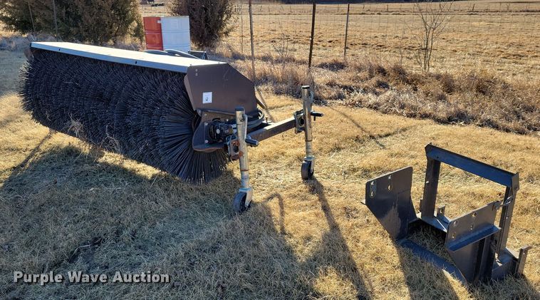 Sweepster QC32P7S24 broom - NK9797